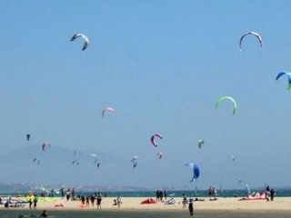  Kitesurfing in Sicily